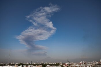 Las exhalaciones y explosiones de