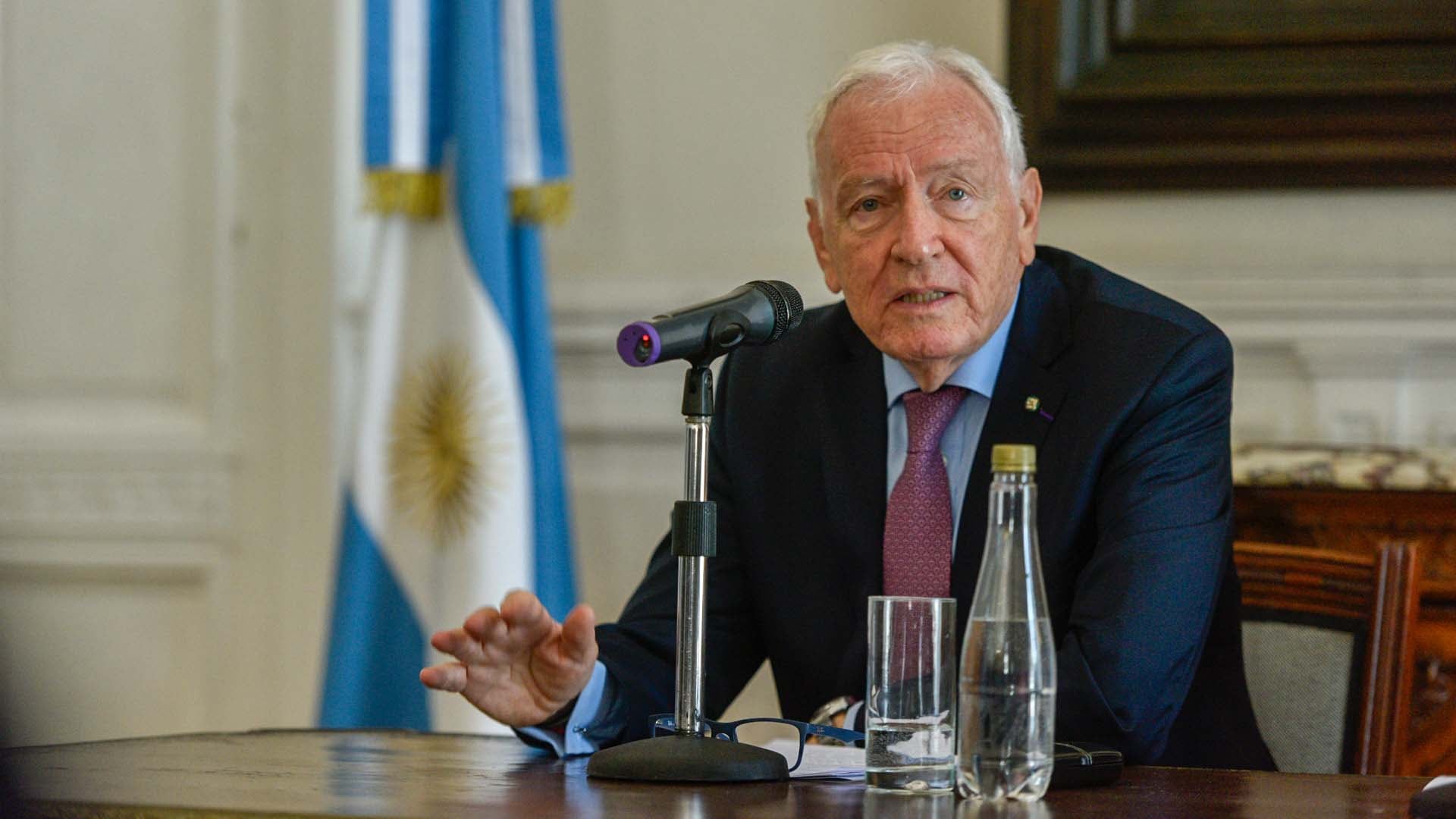 El magistrado Carlos Mahiques busca extender, por cinco años, su cargo en la Cámara Federal de Casación Penal. El jueves va a defender su pliego a la comisión de Acuerdos del Senado (Adrián Escandar)