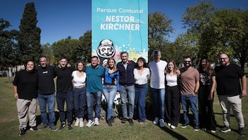 Máximo Kirchner visitó Santa Fe e invitó al peronismo a “construir a favor de los intereses de la mayoría”