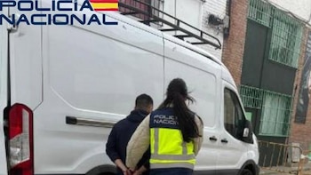 Dos detenidos acusados de "explotar" a repartidores en situación irregular en una empresa de Guarromán