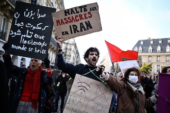 La protesta continuó con una