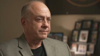 El padre de Austin Metcalf dice que “no existe” la justicia tras la condena de Karmelo Anthony