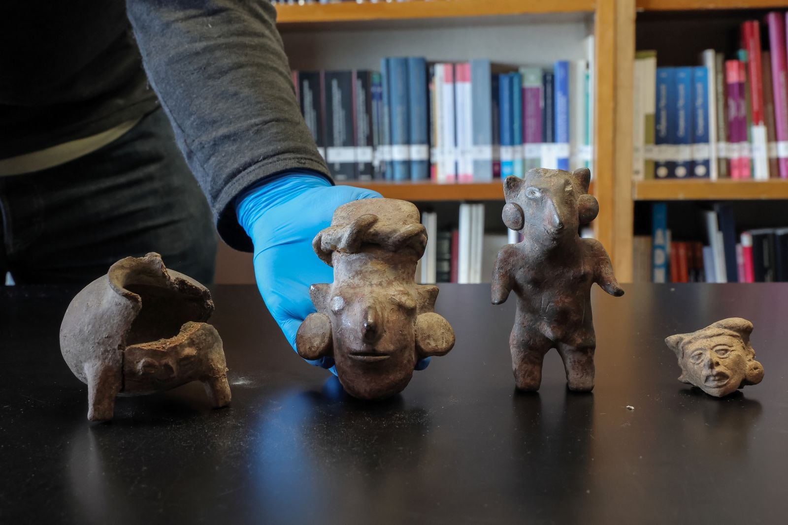 Una nueva repatriación fortalece el vínculo con los orígenes y la memoria colectiva del país