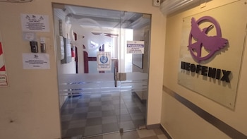 Encontraron equipo neonatal en una