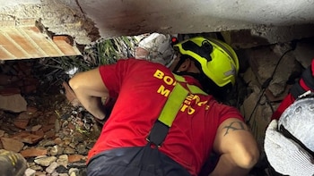 Bomberos onubenses regresan de Venezuela tras "haber agotado todos los medios para intentar salvar vidas"