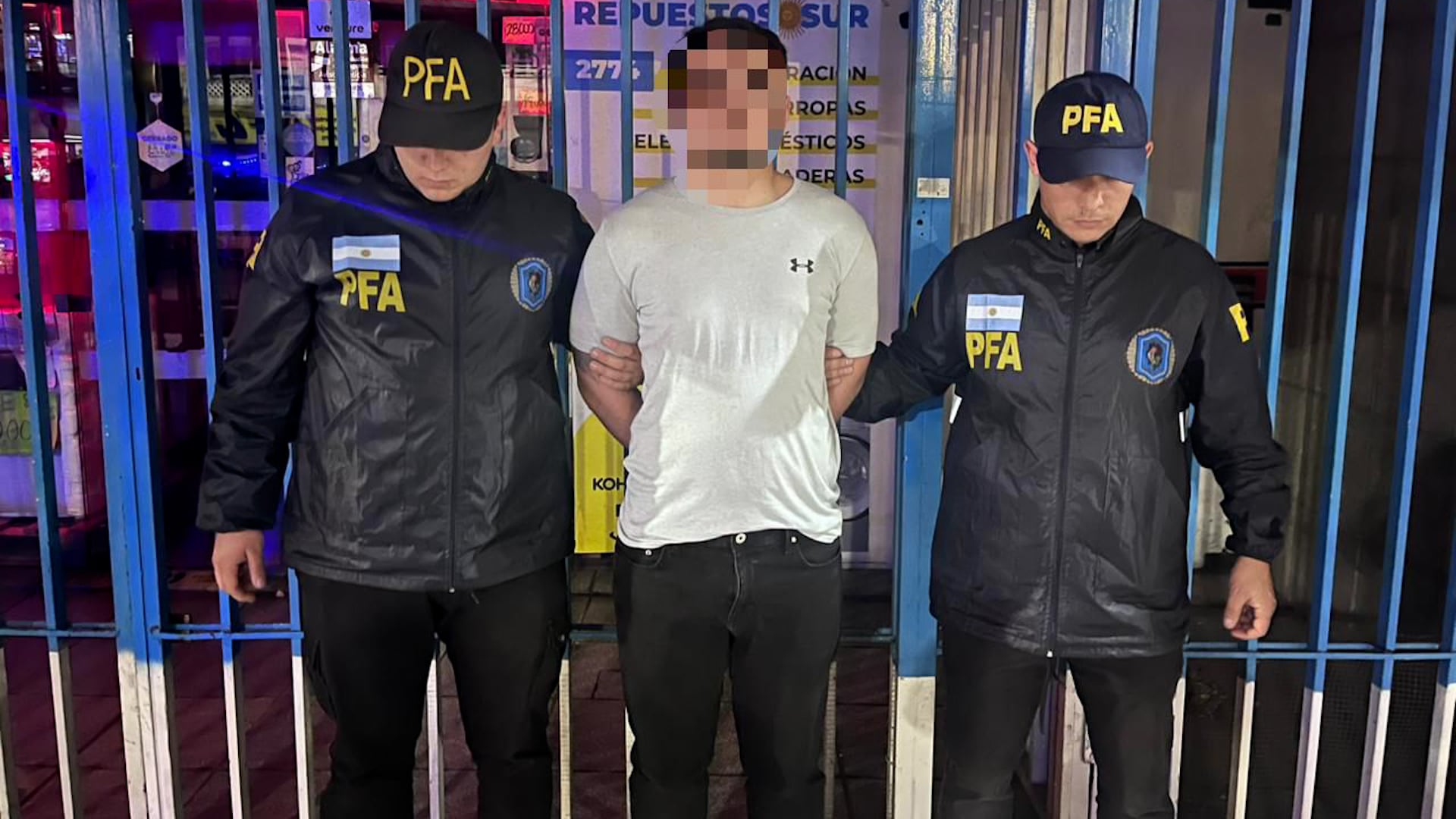 El ruso había llegado al país como turista.
