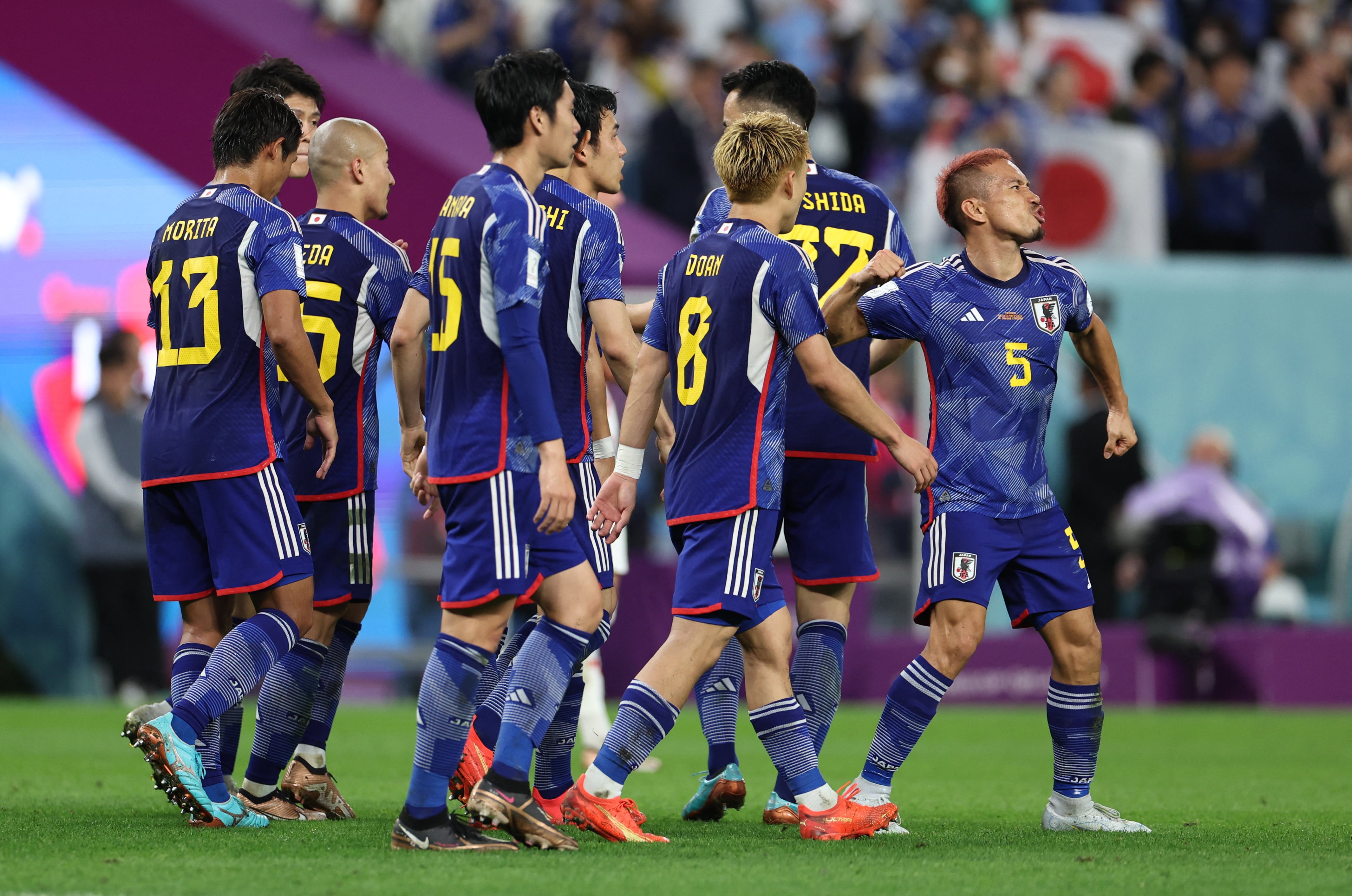 El histórico Yuto Nagatomo se quebró al enterarse de su convocatoria a la Copa del Mundo (REUTERS/Marko Djurica)