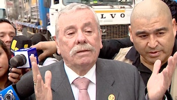Fernando Rospigliosi no responde por qué el Congreso contrató al proveedor que transmite el Mundial: “Pregúntenle a administración”