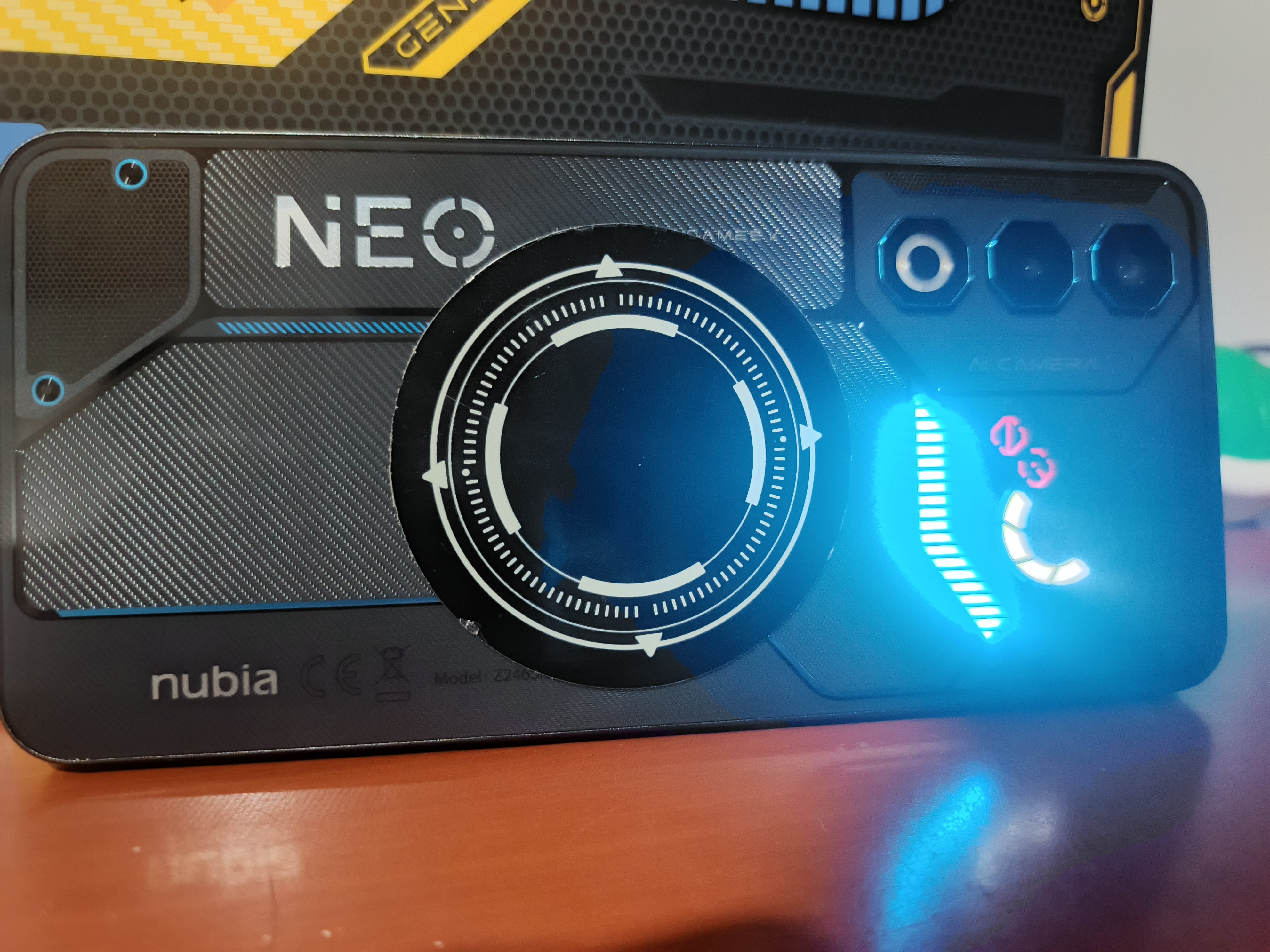 El Game Space permite gestionar el rendimiento del dispositivo, personalizar los gatillos hápticos y silenciar notificaciones mientras se juega. (Infobae)