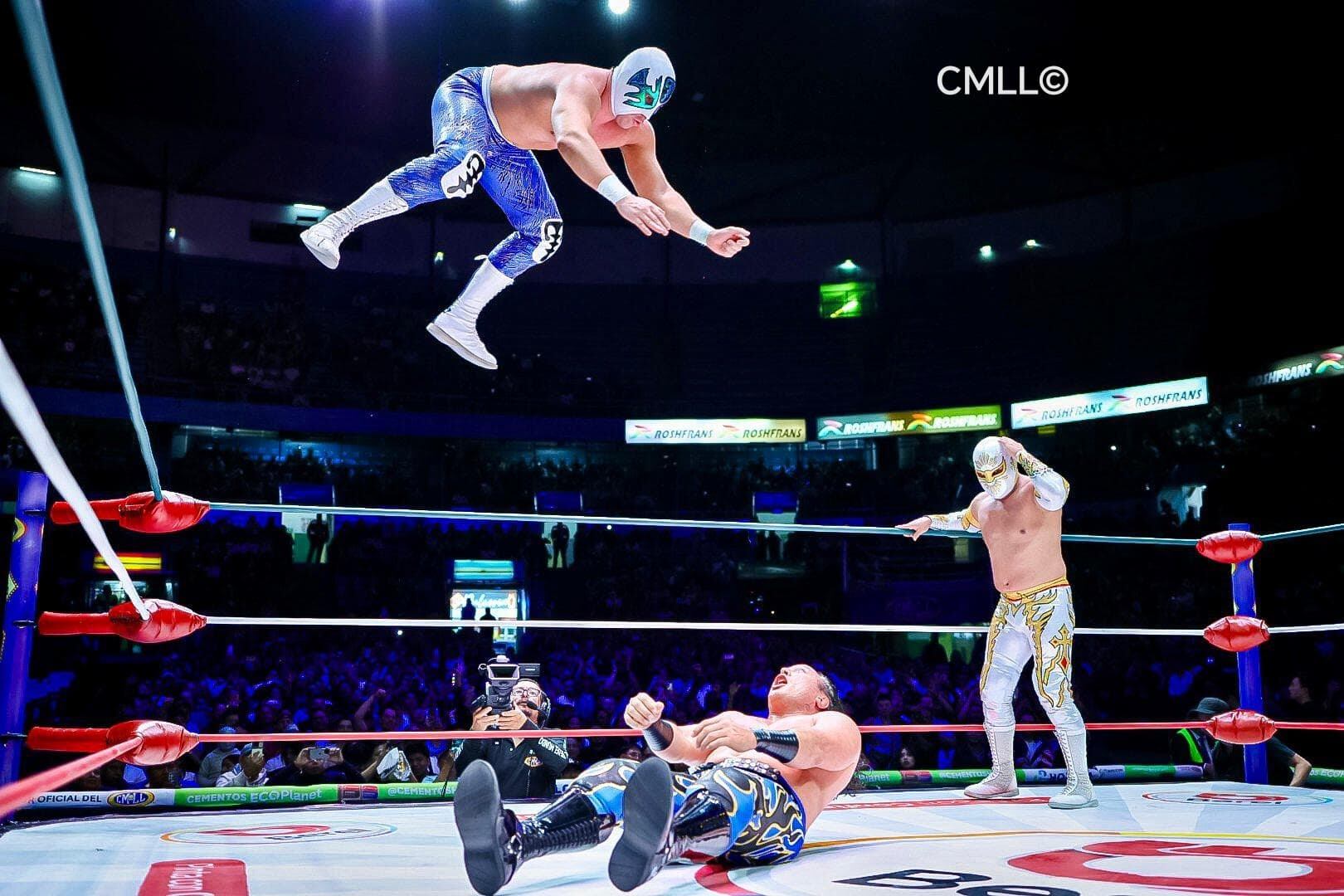 La batalla principal pintaba complicada para el bando técnico, que enfrentó a un equipo dominador y lleno de experiencia. (Cortesía: CMLL)