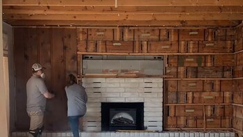 Una pareja compra una vieja