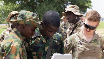 EEUU amplía su programa de entrenamiento de militares en Nigeria