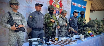 Las incautaciones incluyeron fusil AK-47,