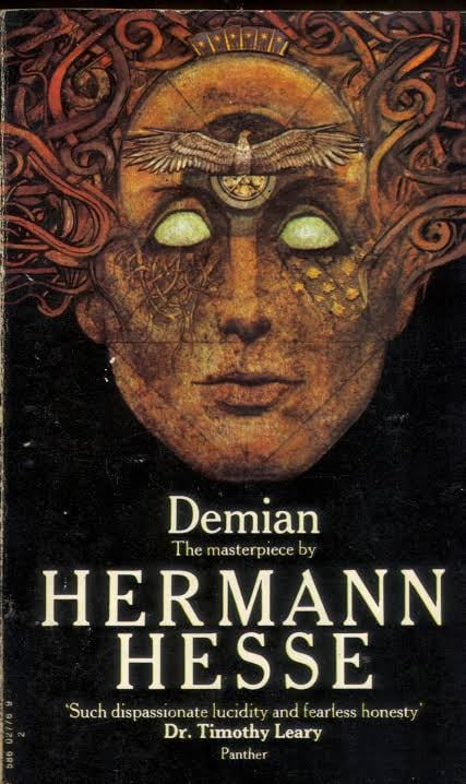 La novela Demian de Hermann Hesse sirvió como hilo conductor conceptual para el álbum WINGS de la banda de pop surcoreana