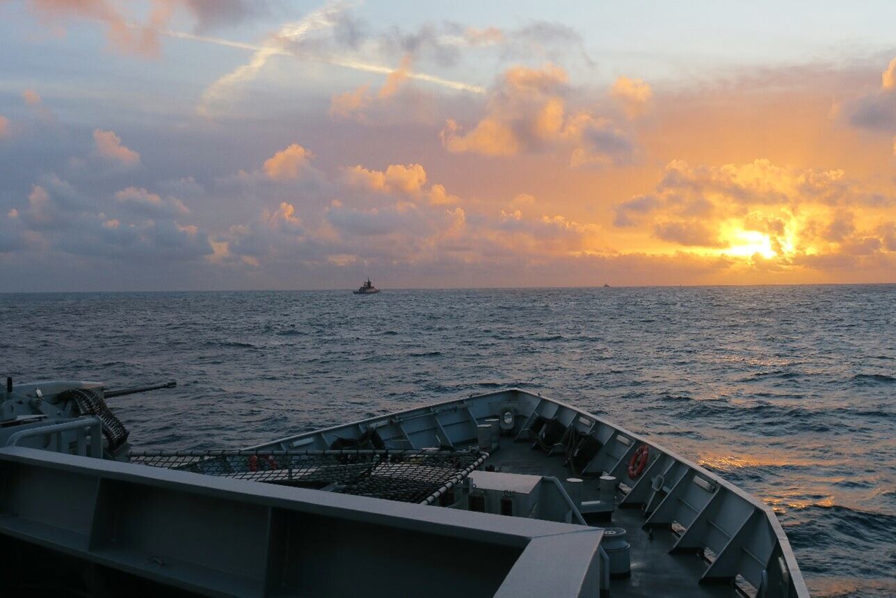 Vigilancia buque espía ruso (Ministerio de Defensa de Reino Unido)