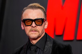 Simon Pegg aporta humor, humanidad