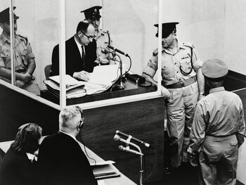Nazis en Argentina: luces y sombras detrás de los documentos desclasificados sobre Adolf Eichmann