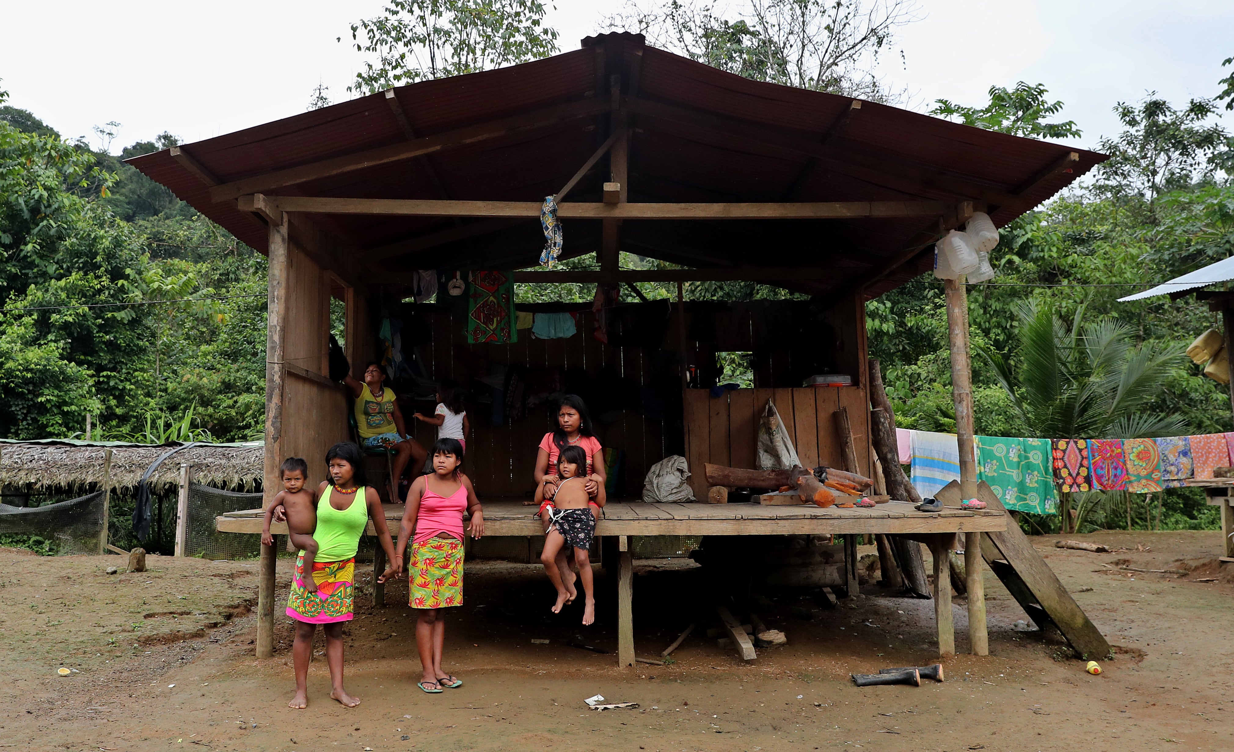 Colombia aprueba una ley inédita contra la mutilación genital femenina en territorio Emberá