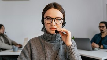 Teleoperadora (Pexels)