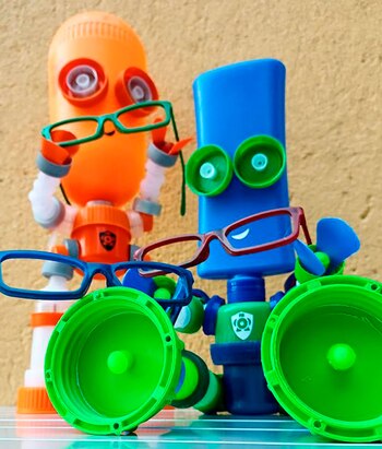 Dos diseños de "Bo-Tito ecoguardián"