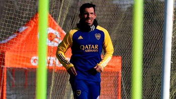 Tevez, uno de los titulares