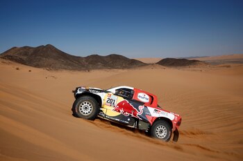 El piloto catarí Nasser Al