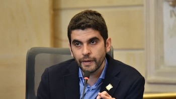Niegan pérdida de investidura de Hernán Cadavid y otros congresistas por apoyar la ‘vaca’ por el Túnel del Toyo: “Ni hacen ni dejan hacer”