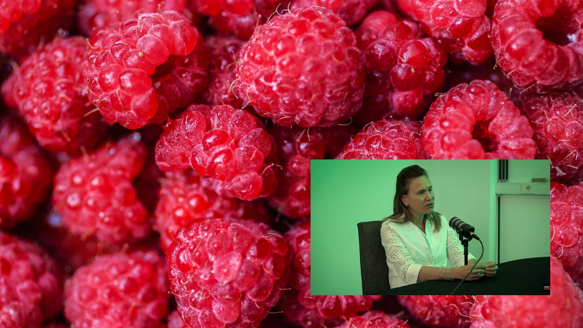 Las autoridades señalan a Zulma Guzmán Castro como presunta responsable del envenenamiento de dos menores en Bogotá - crédito Canva y captura de pantalla/redes sociales