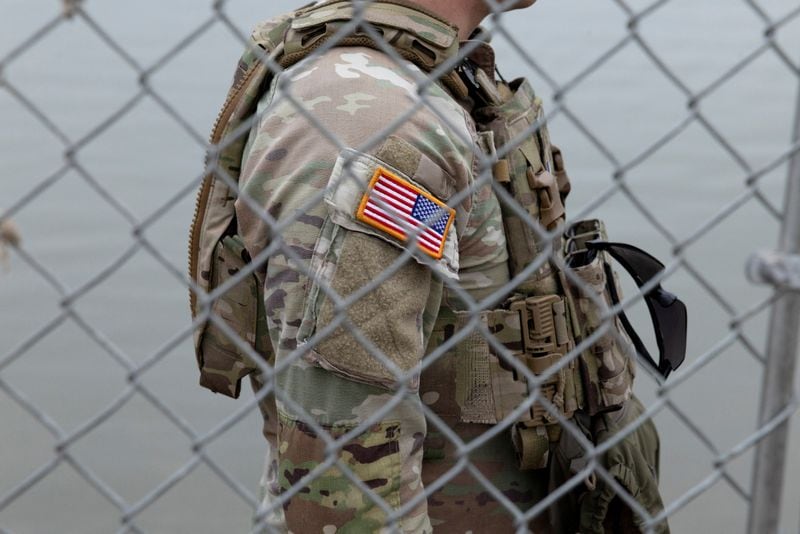 El operativo desplegado esta mañana en el Río Bravo, en la frontera entre México y Estados Unidos, donde participaron autoridades federales de ambos paises. REUTERS/Kaylee Greenlee Beal/Archivo