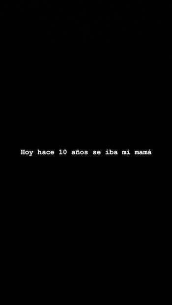 El influencer compartió historias en