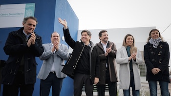 Subido a la gestión, Kicillof busca tender puentes con la UCR en pos de su construcción política