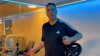 El divertido entrenamiento de Maxi López para esperar a Daniela Christiansson