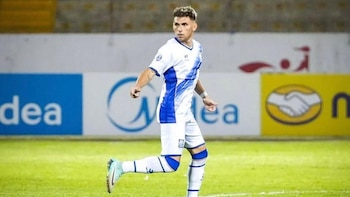 Franco Coronel niega que haya