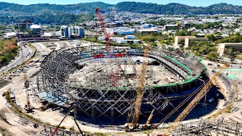 Estadio donado por China a