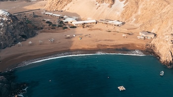 Caleta San José, el refugio