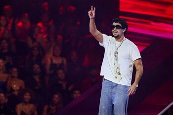 En el álbum, Bad Bunny