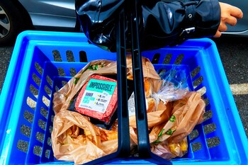 Un paquete de comida vegetariana