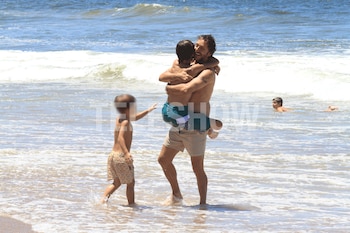 El actor chileno combinó relax