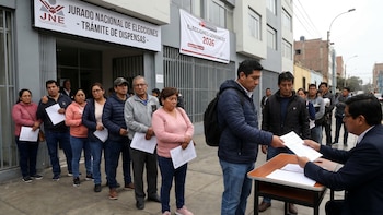 JNE reporta 46 mil solicitudes de dispensa por no votar: salud, trabajo y viajes al extranjero entre las principales causas