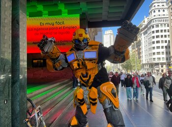 Jesús Armando posa con su