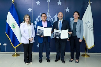 Representantes del Ministerio y Proyecto