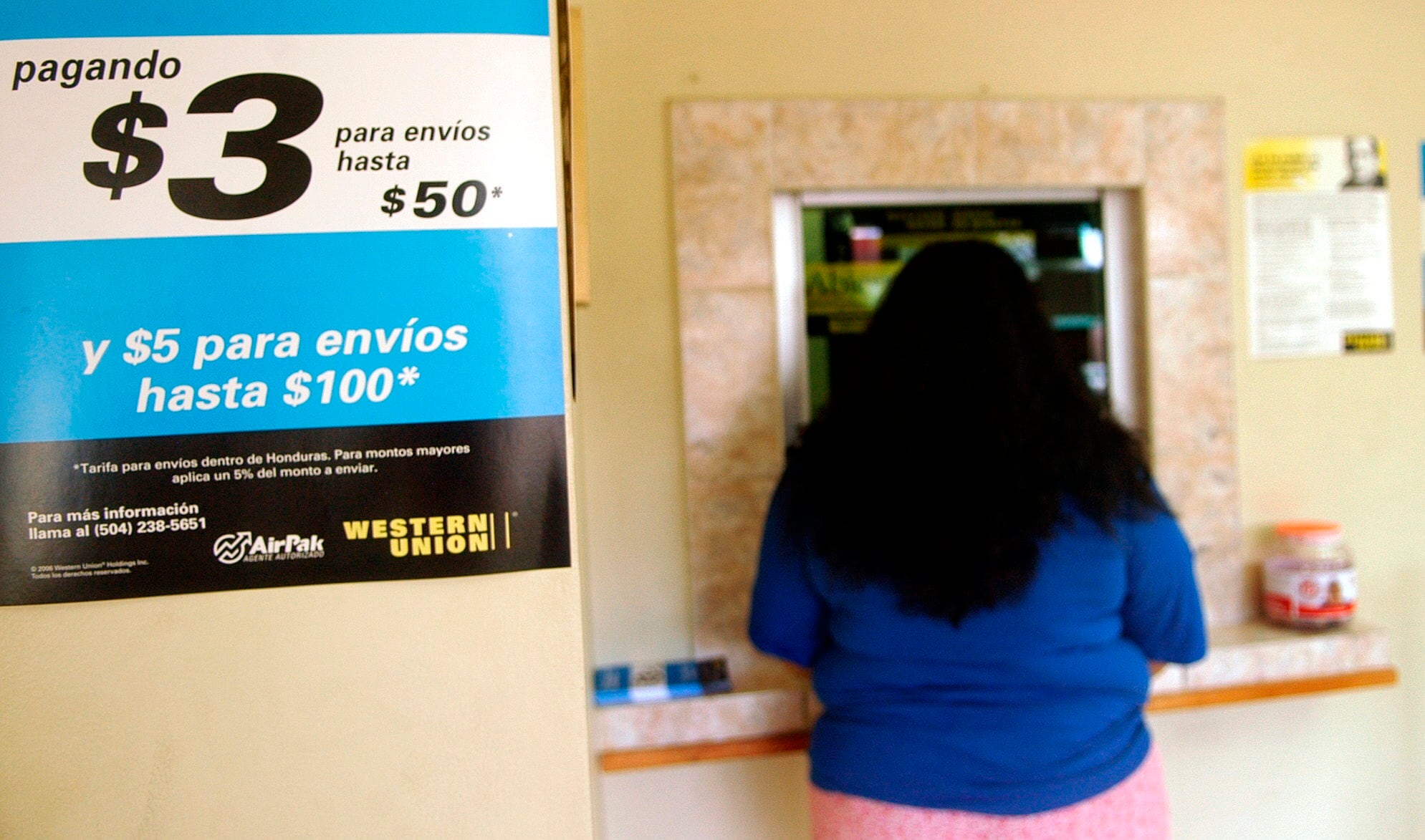 Las remesas enviadas desde España a Honduras representan aproximadamente el 10.2% del flujo total de divisas que ingresan al país. (Cortesía)