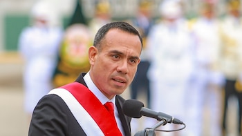 José Jerí acepta que apoyó