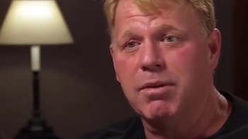 Thomas Markle Jr. viajó a Cebú, Filipinas, para recoger las pertenencias de su padre y fue ahí donde encontró el material que denunció ante la policía local y el FBI.