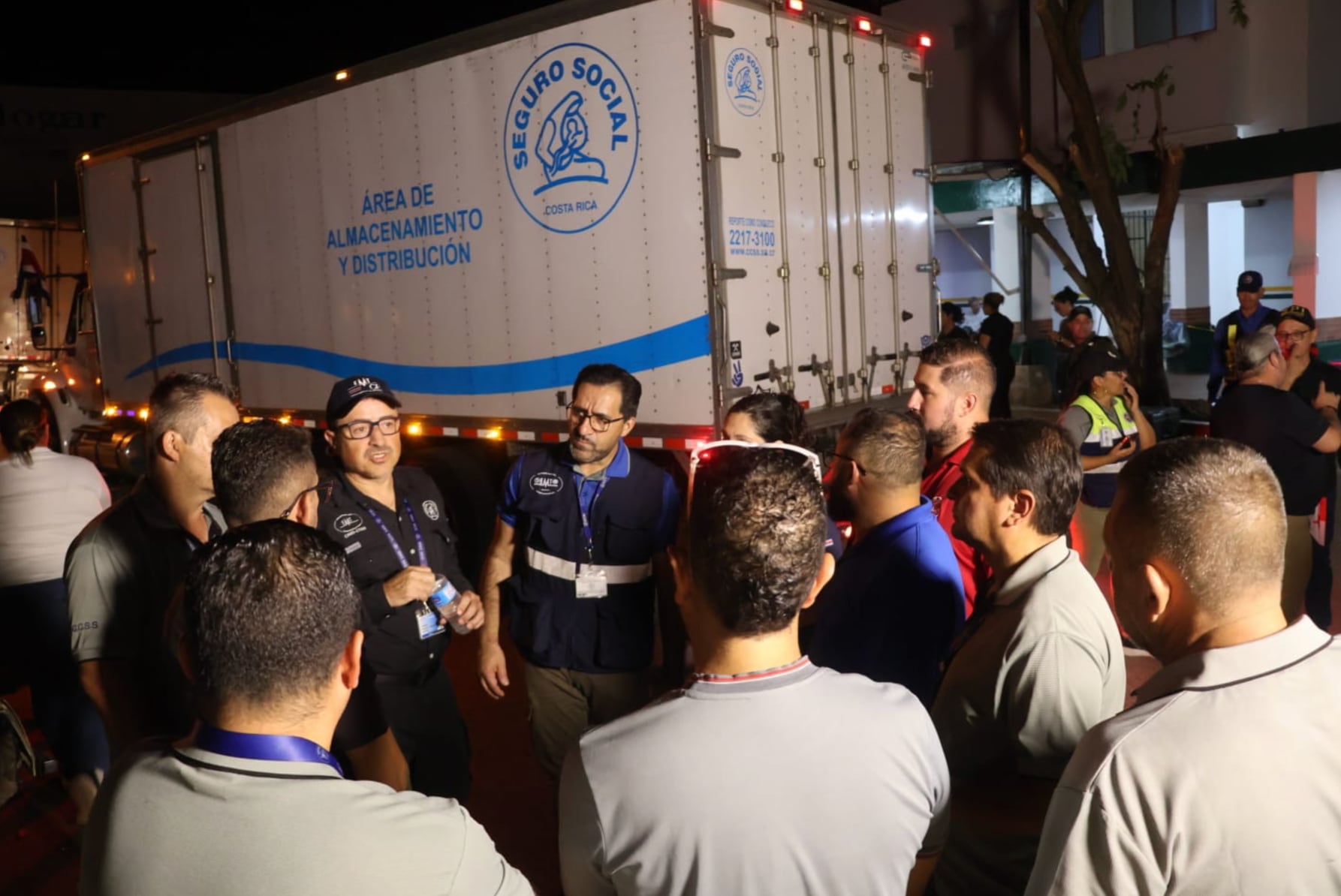 Médicos de Costa Rica atienden a 46 pacientes, incluidos 16 recién nacidos, tras devastador terremoto en Panamá