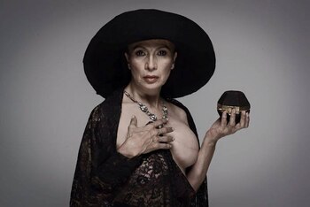 La actriz posó para una