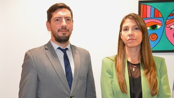 Jorge Cáceres Olivera y Nelia