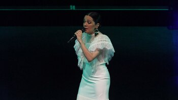 Natalia Lafourcade cantó por México