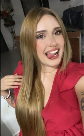 La necropsia, el examen toxicológico y los registros del edificio concluyeron que la joven no tomó fármacos para morir y que hubo estrangulamiento manual y trauma abdominal - crédito redes sociales Angie Ortiz/Instagram