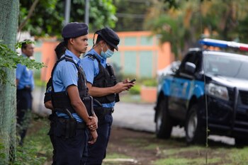 Agentes de la Policía Nacional